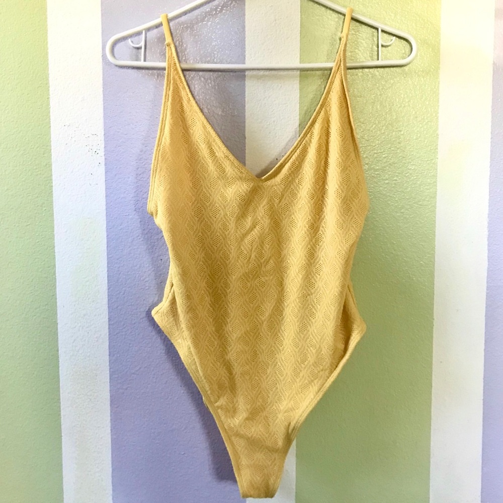 👙2/$15 Yellow One-Piece Bathing Suit